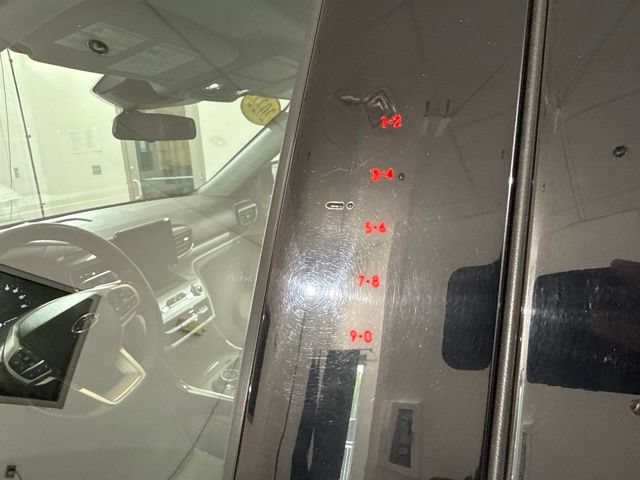 Used 2022 Ford Explorer XLT w/ Equipment Group 202A AWD/4WD image 19
