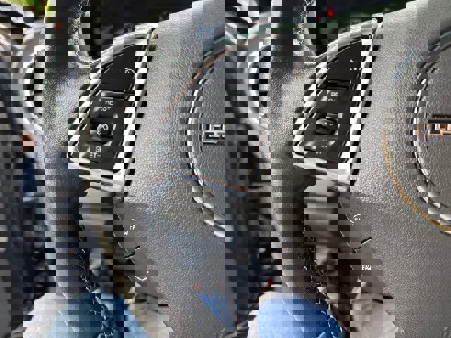 Used 2023 Chevrolet Camaro LT w/ Technology Package image 16