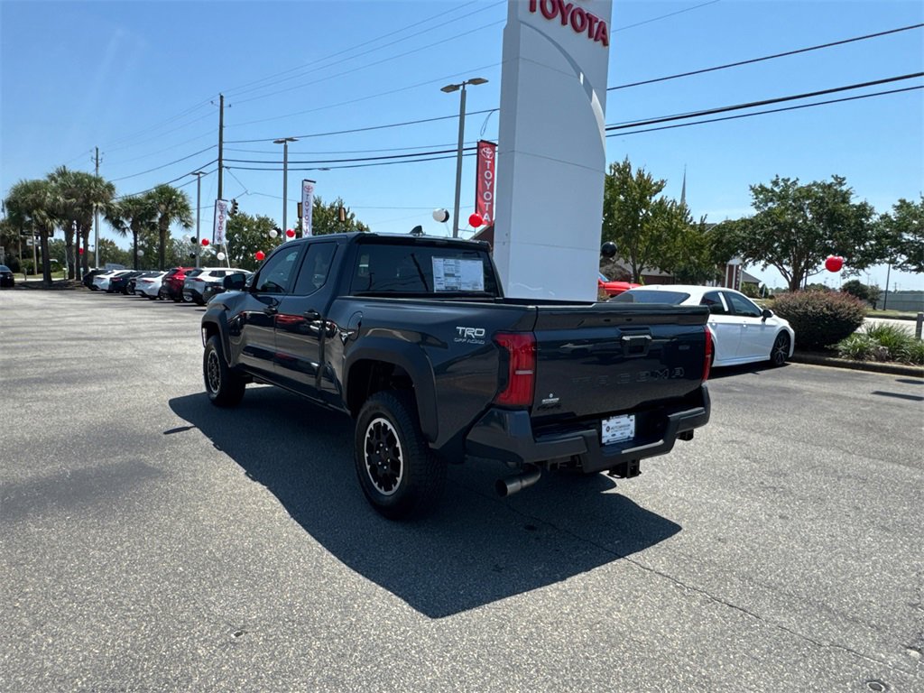 New 2025 Toyota Tacoma TRD Off-Road image 5
