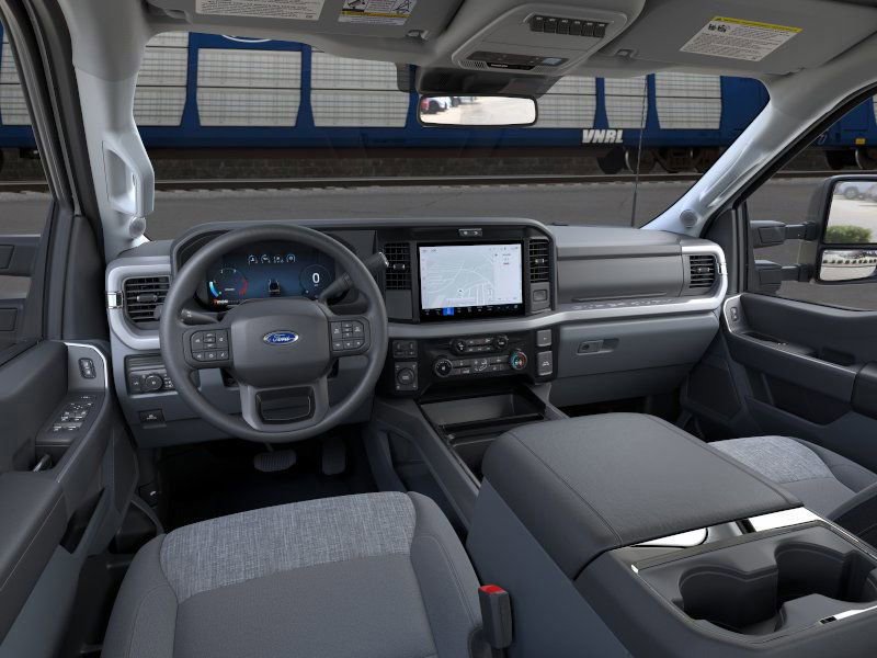 New 2026 Ford F350 XLT w/ XLT Premium Package AWD/4WD image 9