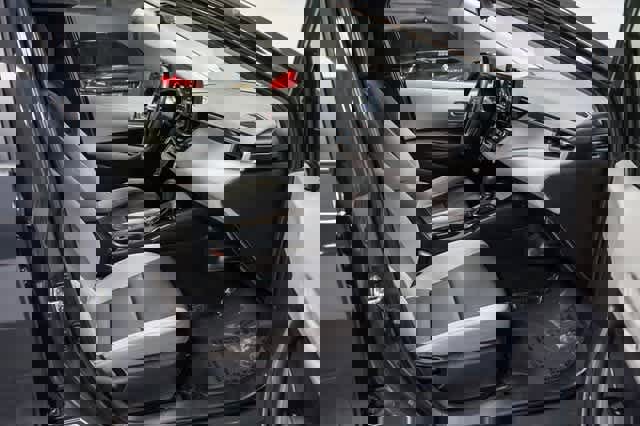 Certified 2025 Toyota Corolla LE image 16