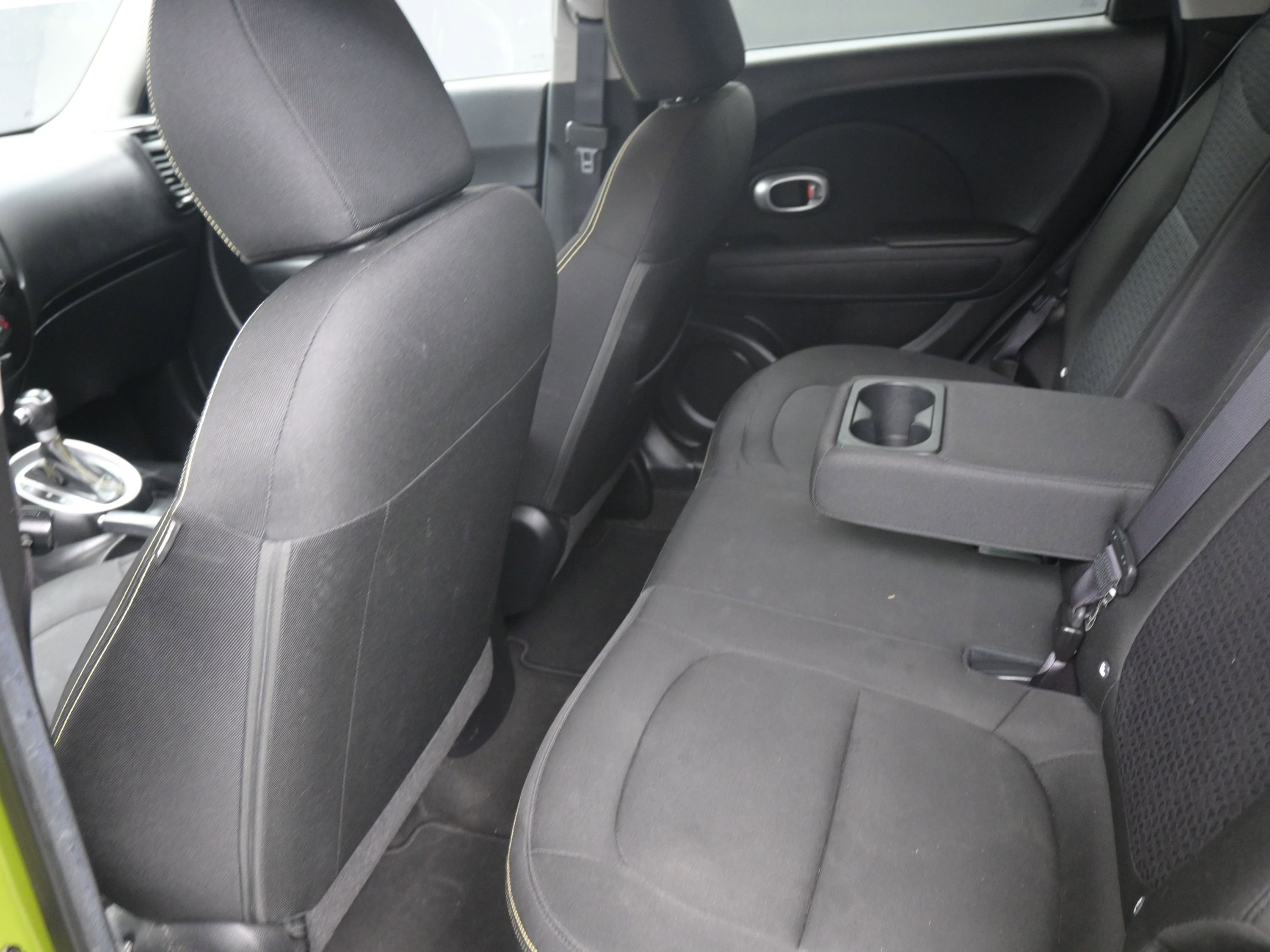 Used 2015 Kia Soul + image 17