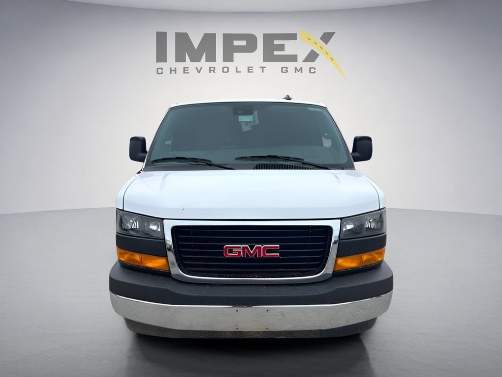 Used 2025 GMC Savana 3500 LT w/ LT Preferred Equipment Group RWD image 6