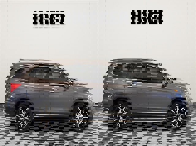 Used 2021 Honda Pilot Touring image 2