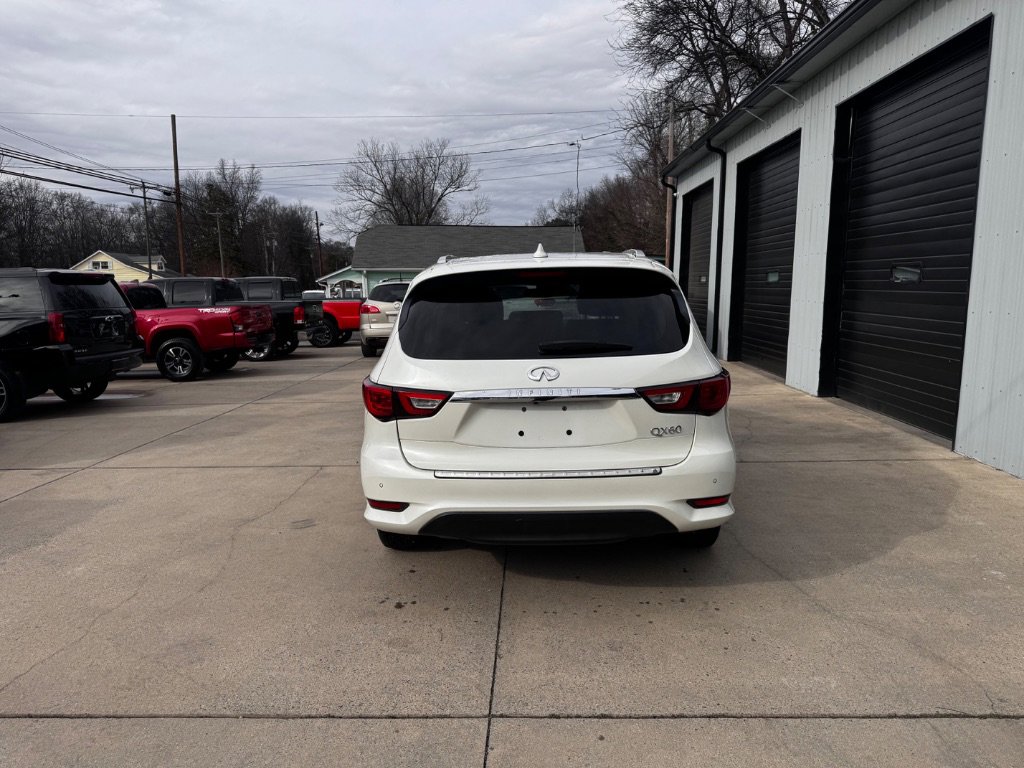 Used 2016 INFINITI QX60 FWD w/ Premium Plus Package image 16
