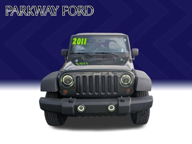 Used 2011 Jeep Wrangler Unlimited Sport AWD/4WD image 3