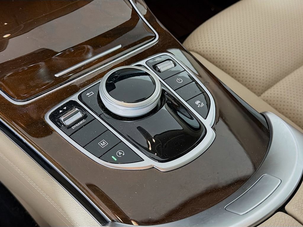 Certified 2018 Mercedes-Benz GLC 300 4MATIC image 19