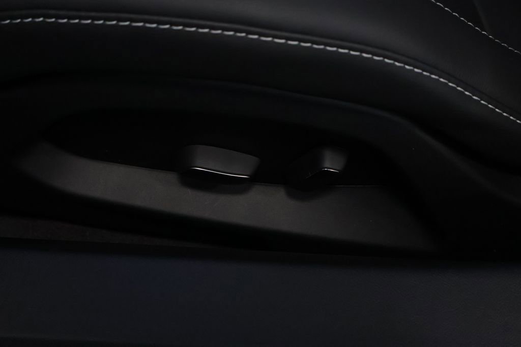 New 2026 Chevrolet Corvette Stingray Convertible w/ Battery Protection Package image 17