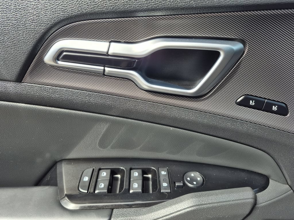 Used 2023 Kia Sportage SX FWD image 8
