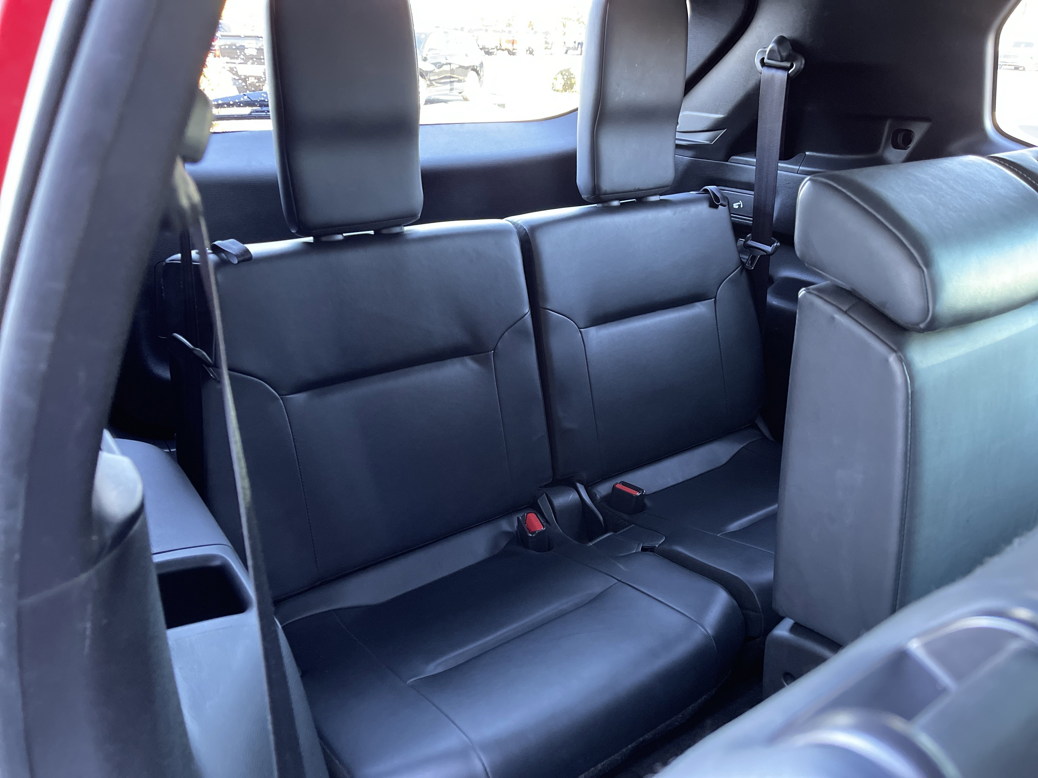 Used 2023 Mitsubishi Outlander SE Black Edition image 40