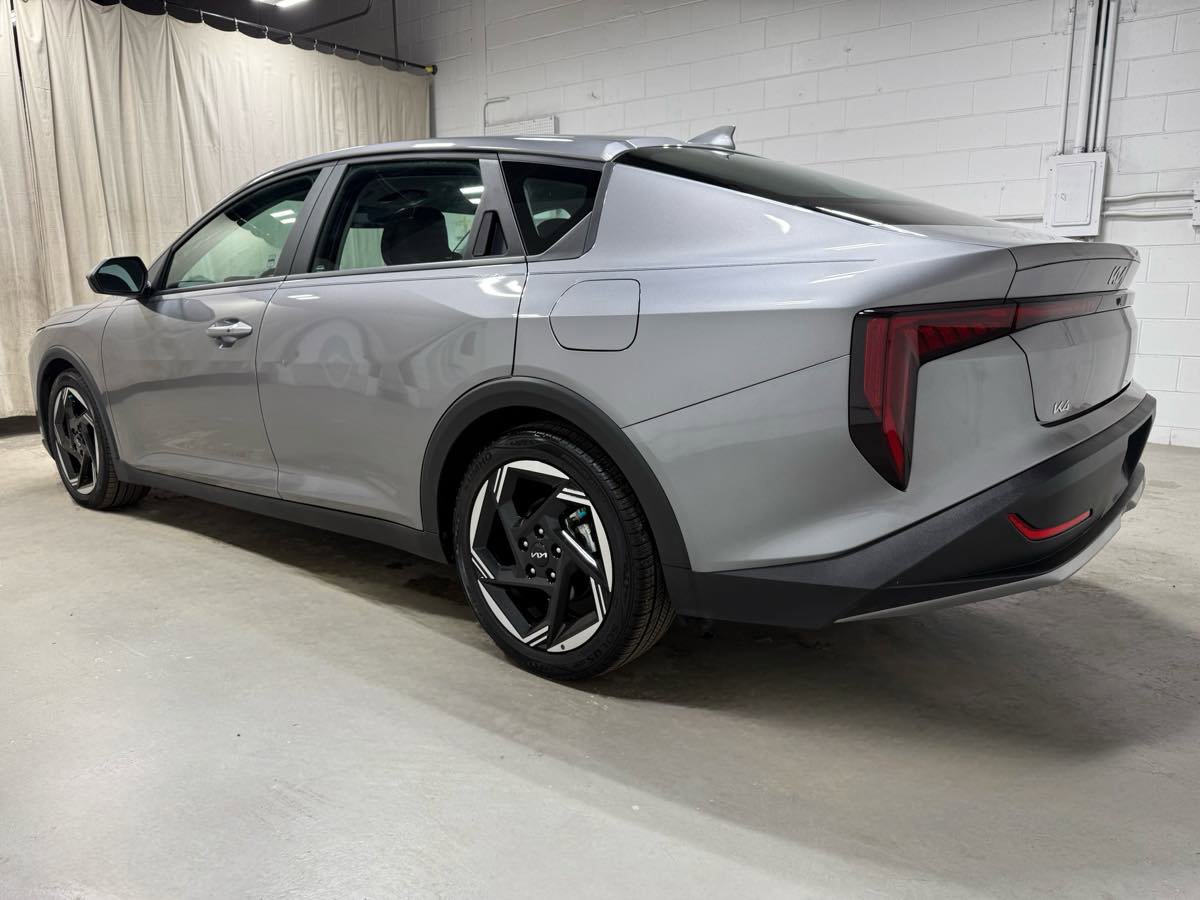 Used 2025 Kia K4 EX FWD image 5