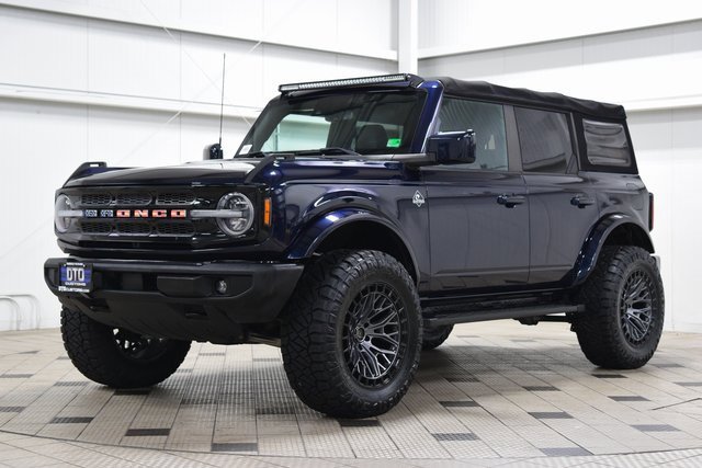 Used 2021 Ford Bronco Outer Banks image 3