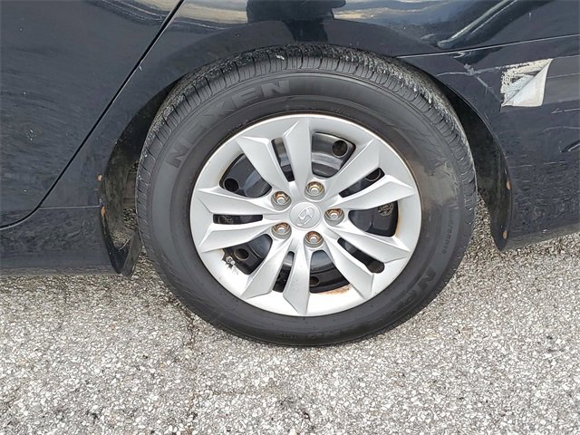 Used 2011 Hyundai Sonata GLS image 8