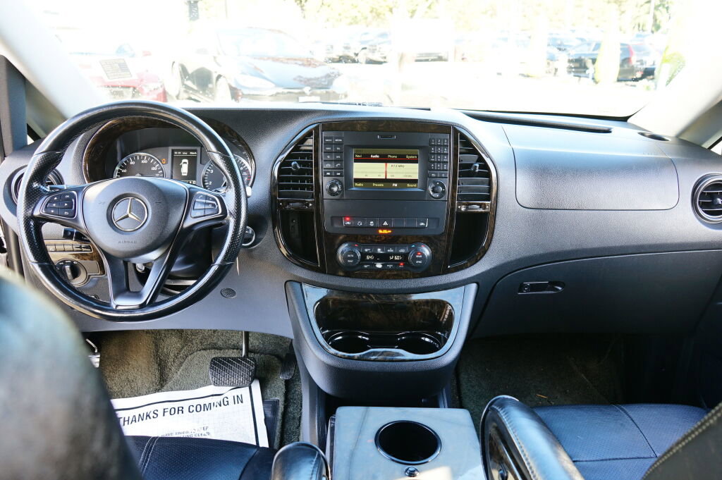 Used 2016 Mercedes-Benz Metris Passenger image 15