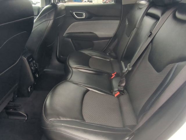 Certified 2022 Jeep Compass Latitude image 21