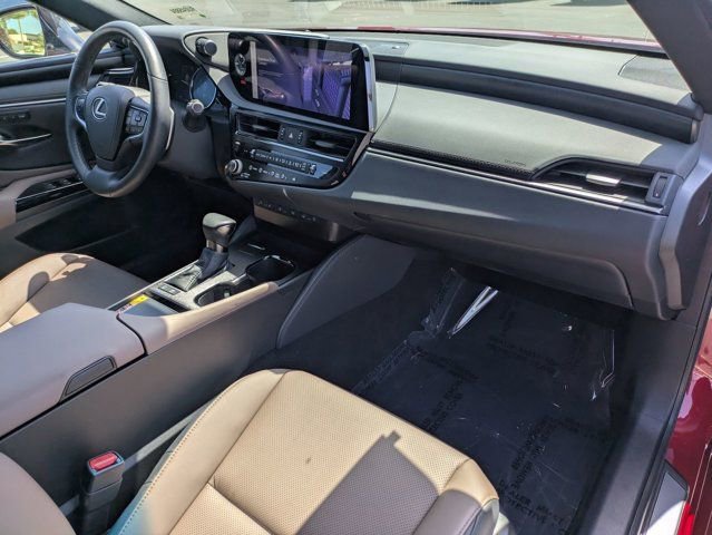 Used 2024 Lexus ES 300h w/ Premium Package FWD image 33