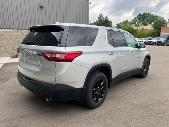 Used 2018 Chevrolet Traverse LS w/ LPO, Floor Liner Package FWD image 5