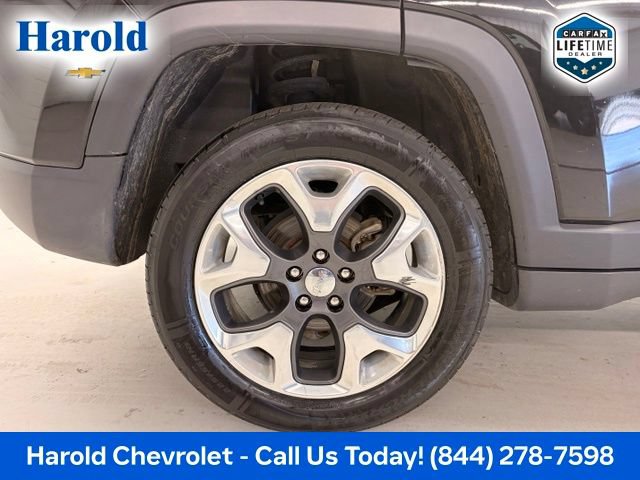 Used 2018 Jeep Compass Limited AWD/4WD image 7
