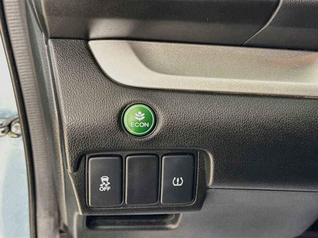 Used 2014 Honda CR-V LX image 10
