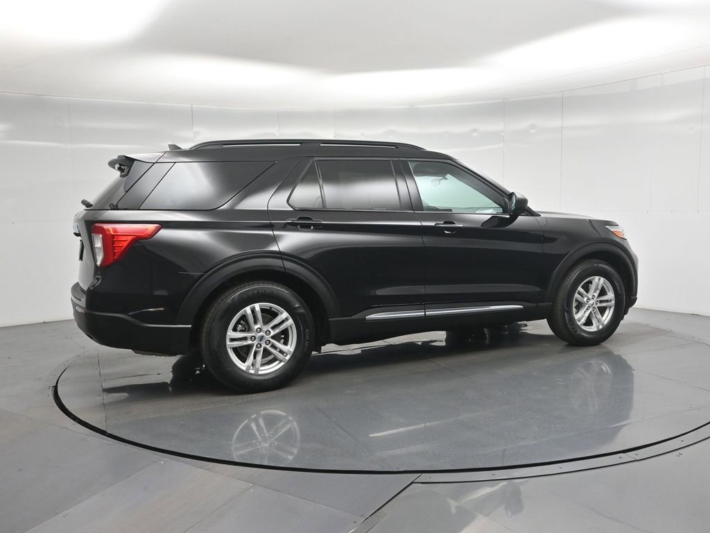 Certified 2023 Ford Explorer XLT image 25