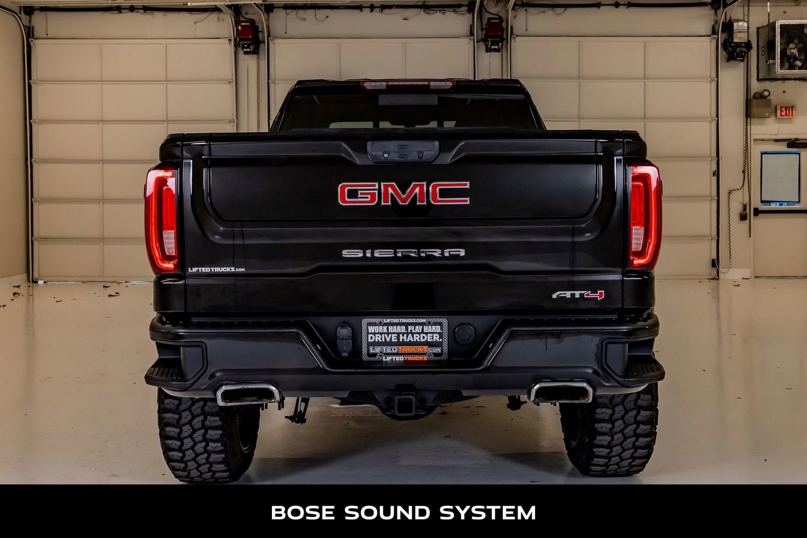 Used 2021 GMC Sierra 1500 AT4 w/ AT4 Preferred Package AWD/4WD image 7