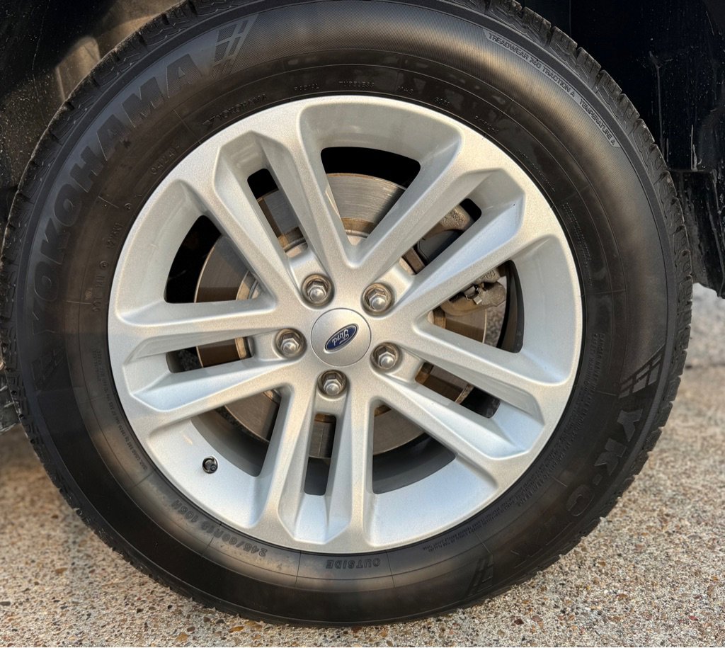 Used 2013 Ford Explorer XLT FWD image 21