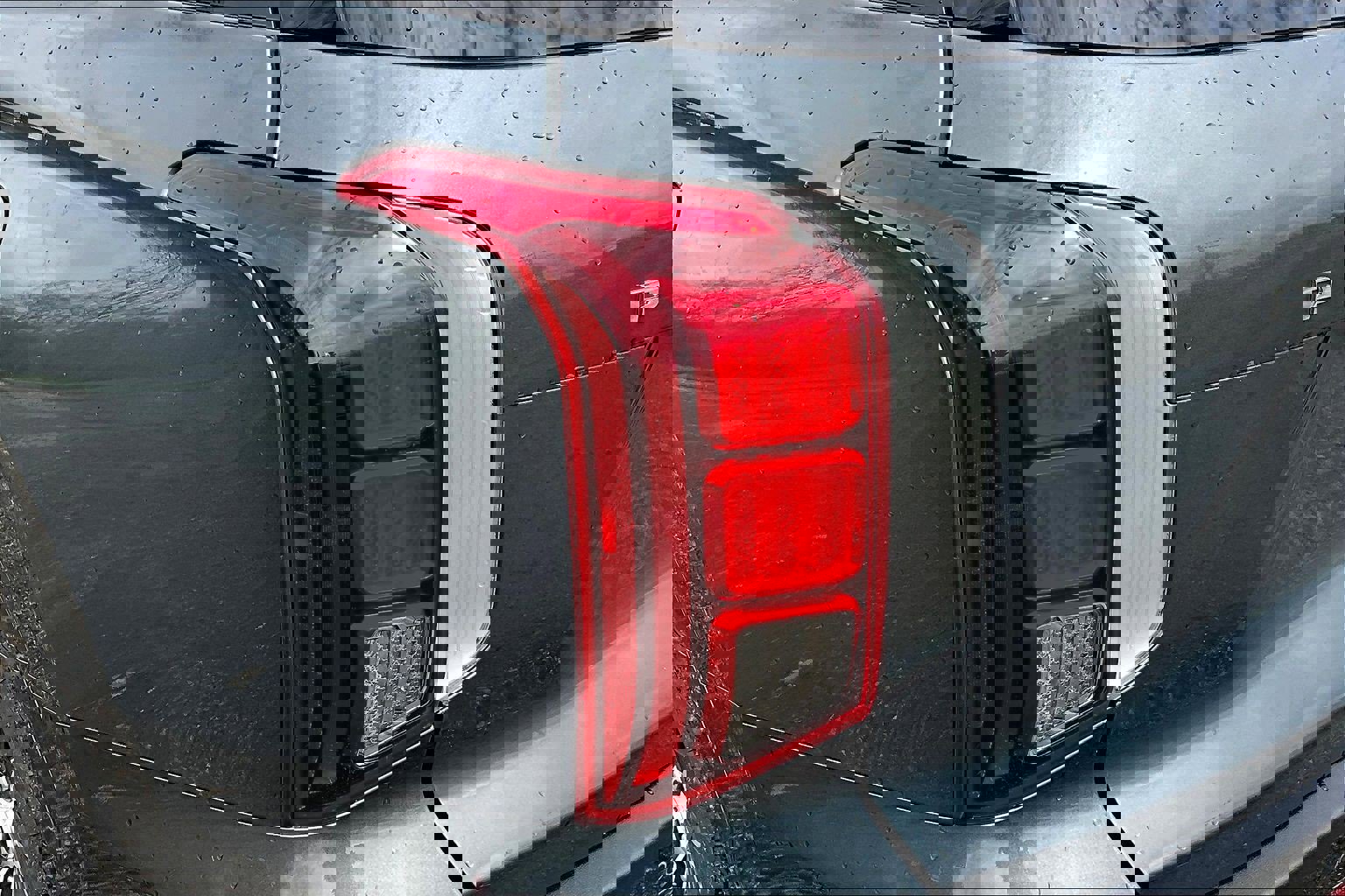 Used 2023 Hyundai Palisade Calligraphy image 23