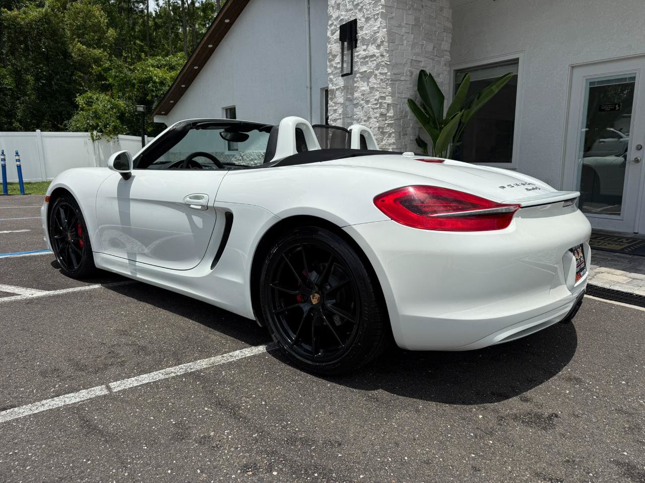 Used 2014 Porsche Boxster S RWD image 3