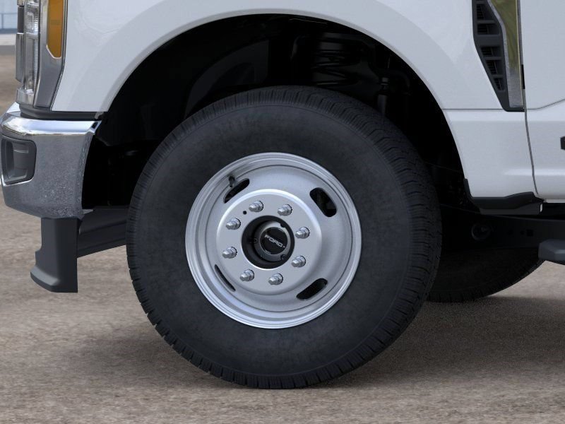New 2026 Ford F350 XL w/ XL Chrome Package AWD/4WD image 19