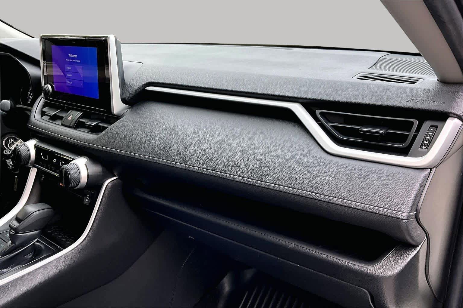 Certified 2023 Toyota RAV4 LE AWD/4WD image 17