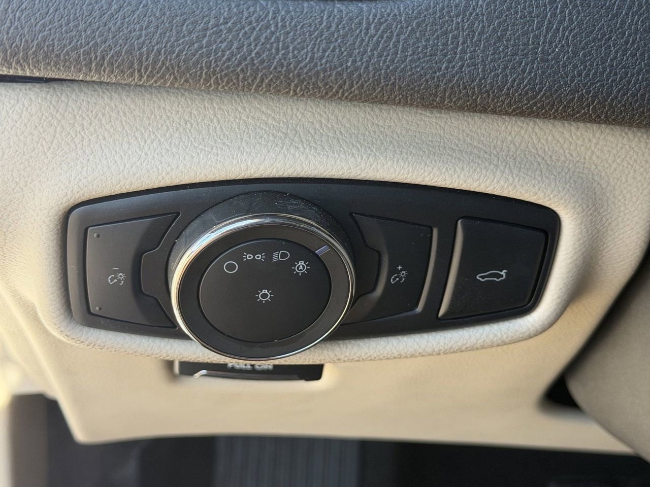 Used 2020 Lincoln MKZ Reserve w/ Monochromatic Package image 32