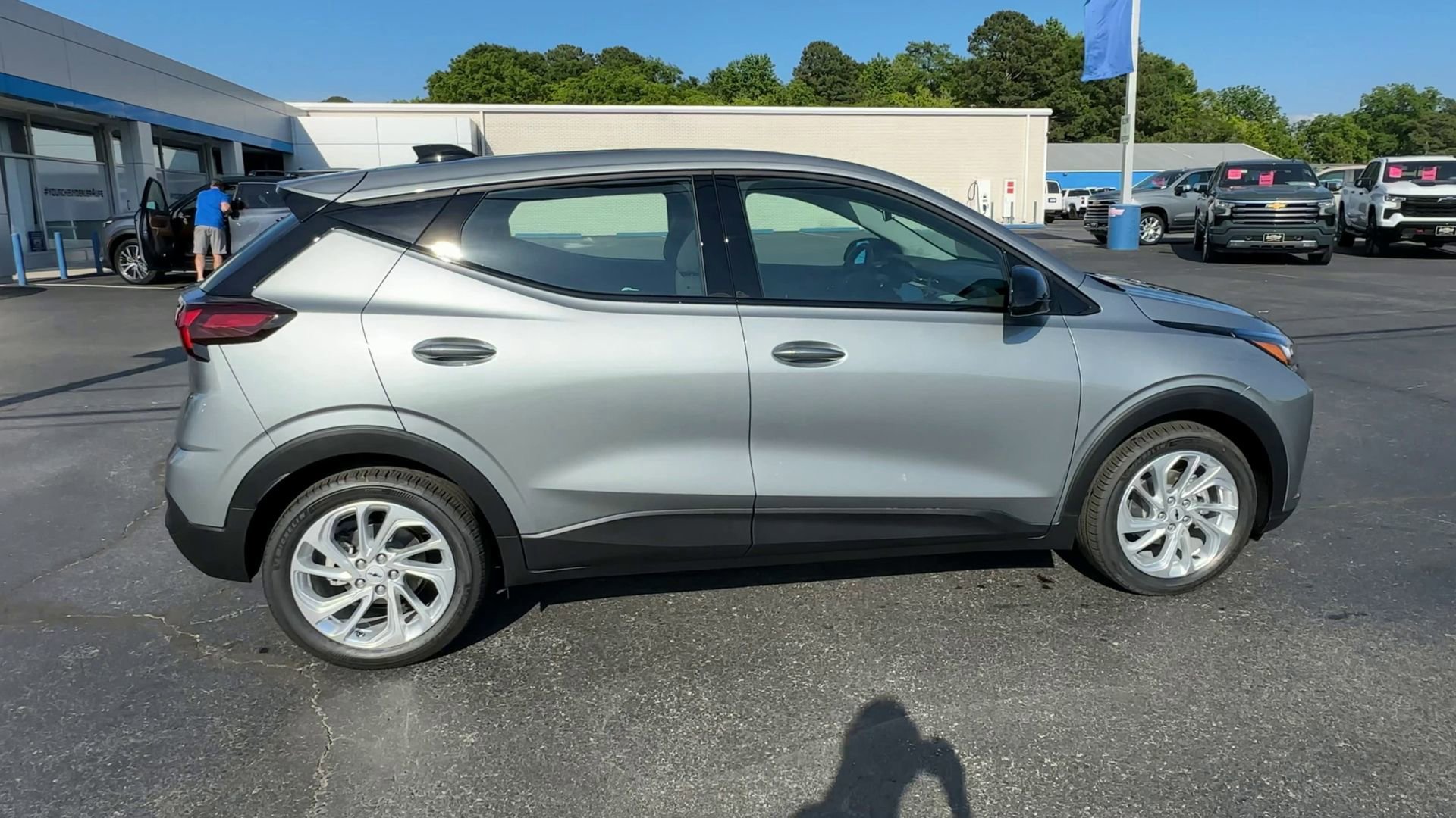 New 2027 Chevrolet Bolt LT FWD image 9