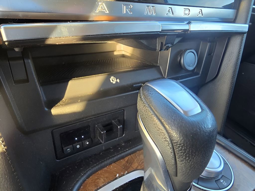 Used 2021 Nissan Armada SL w/ Captain's Chairs Package image 22