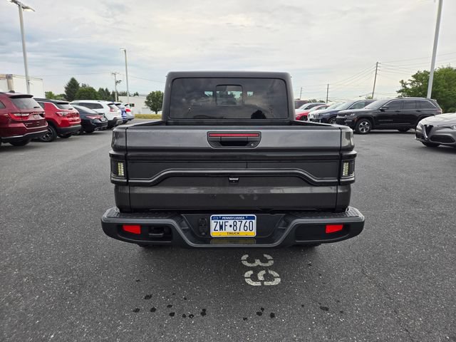 Used 2023 Jeep Gladiator Sport AWD/4WD image 15