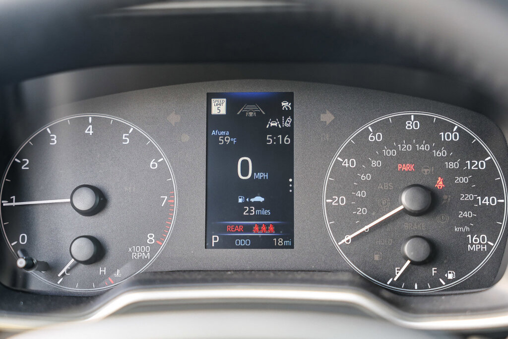 Certified 2026 Toyota Corolla SE w/ Black Out Package (TMS) FWD image 11