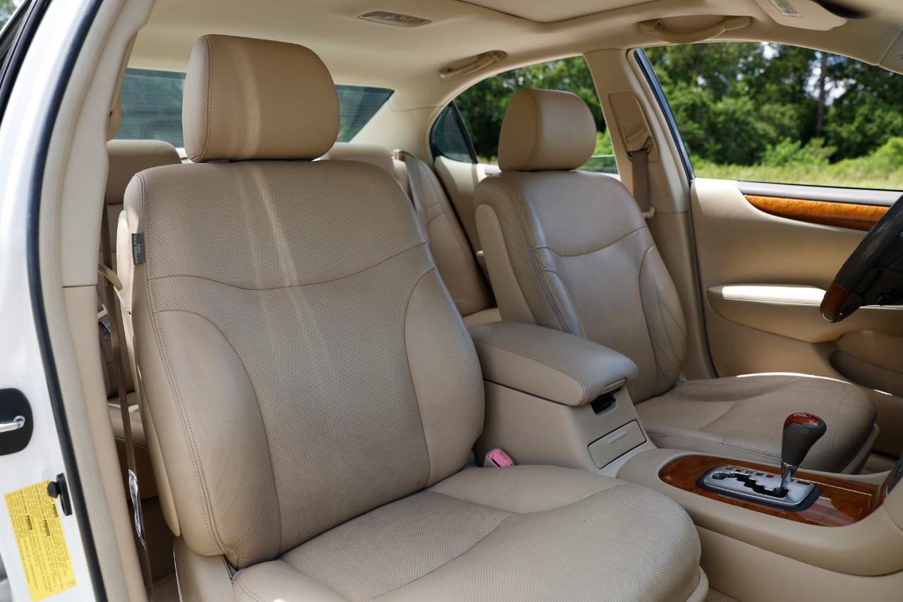 Used 2005 Lexus ES 330 FWD image 18