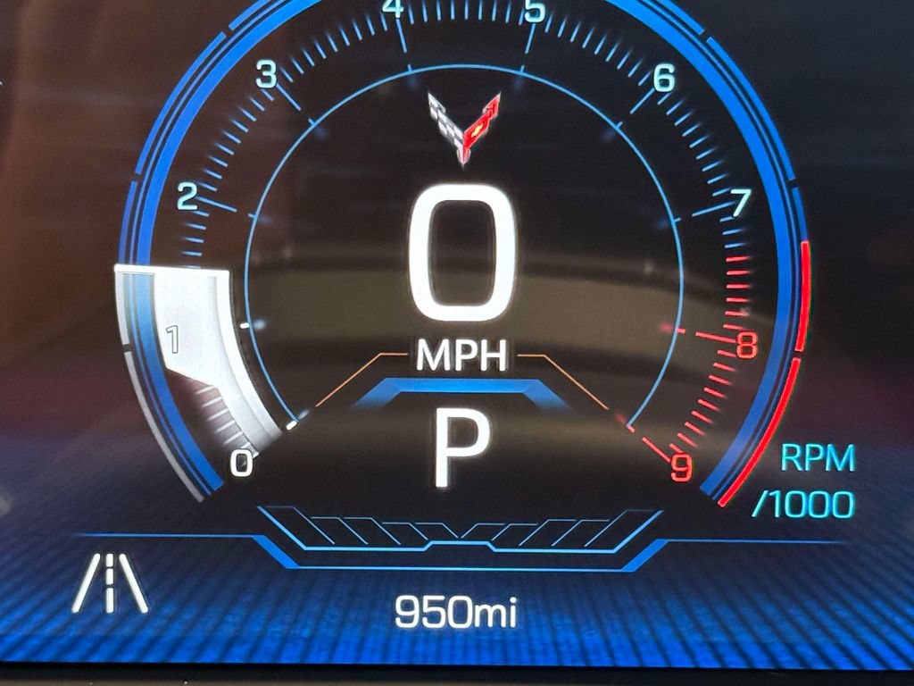 Used 2026 Chevrolet Corvette Z06 RWD image 5