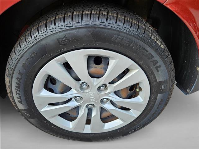 Used 2020 Kia Soul LX FWD image 22