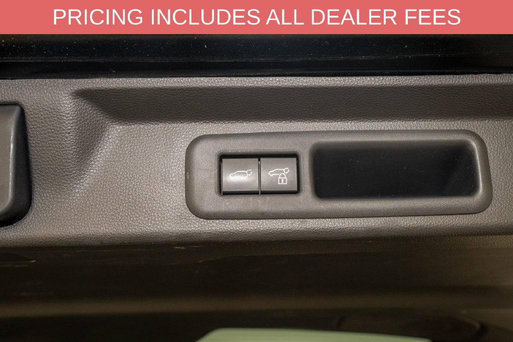 Used 2024 Toyota Sequoia Limited AWD/4WD image 7