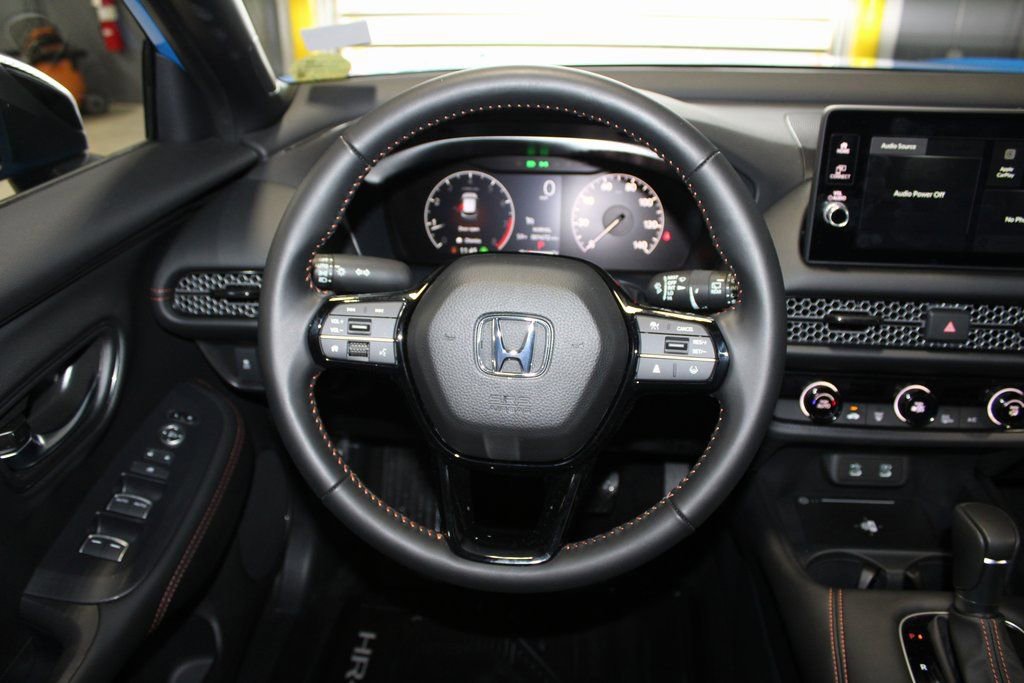 Certified 2026 Honda HR-V Sport image 17