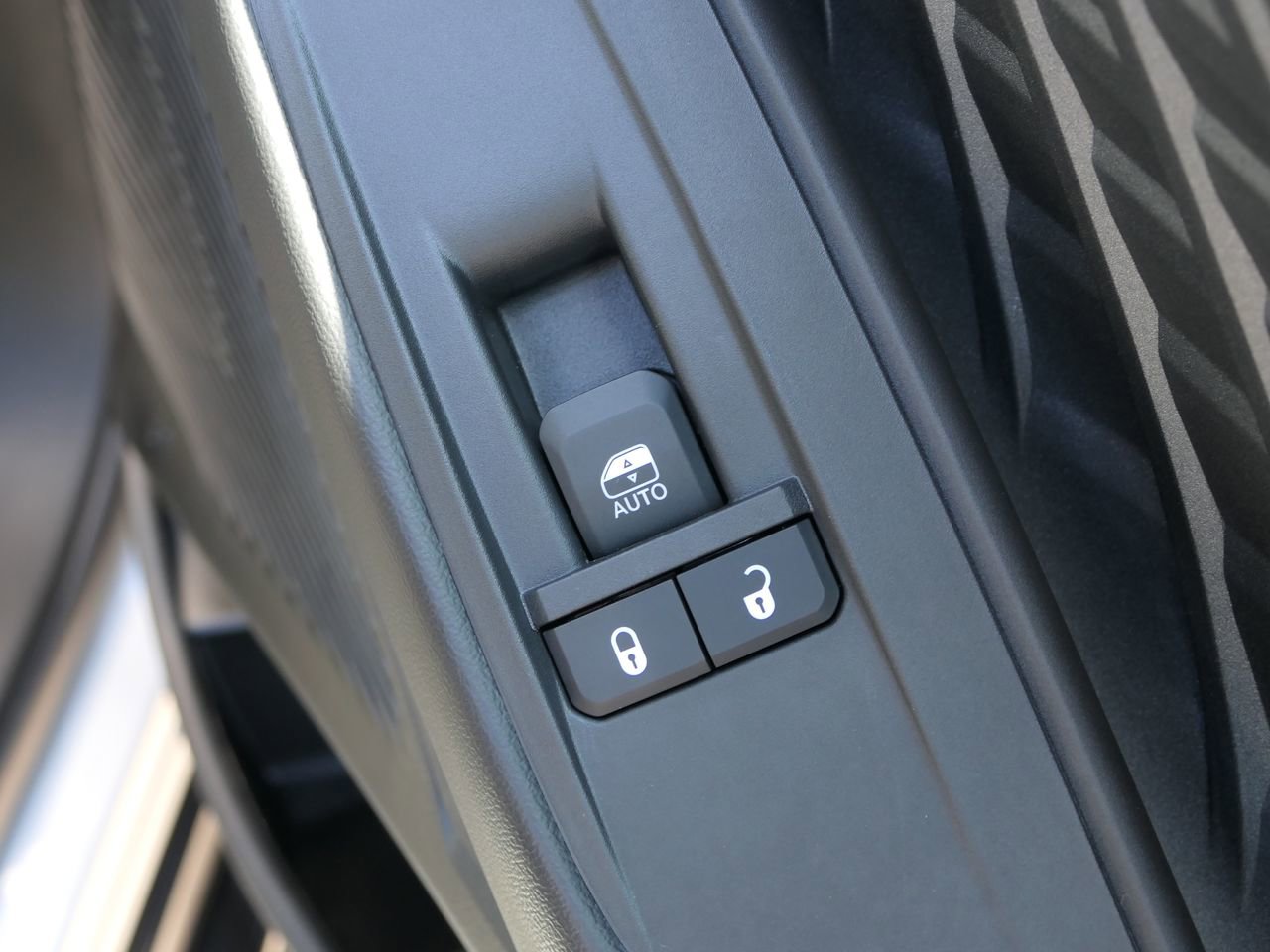 Used 2025 Dodge Charger R/T w/ Quick Order Package 25M R/T image 24