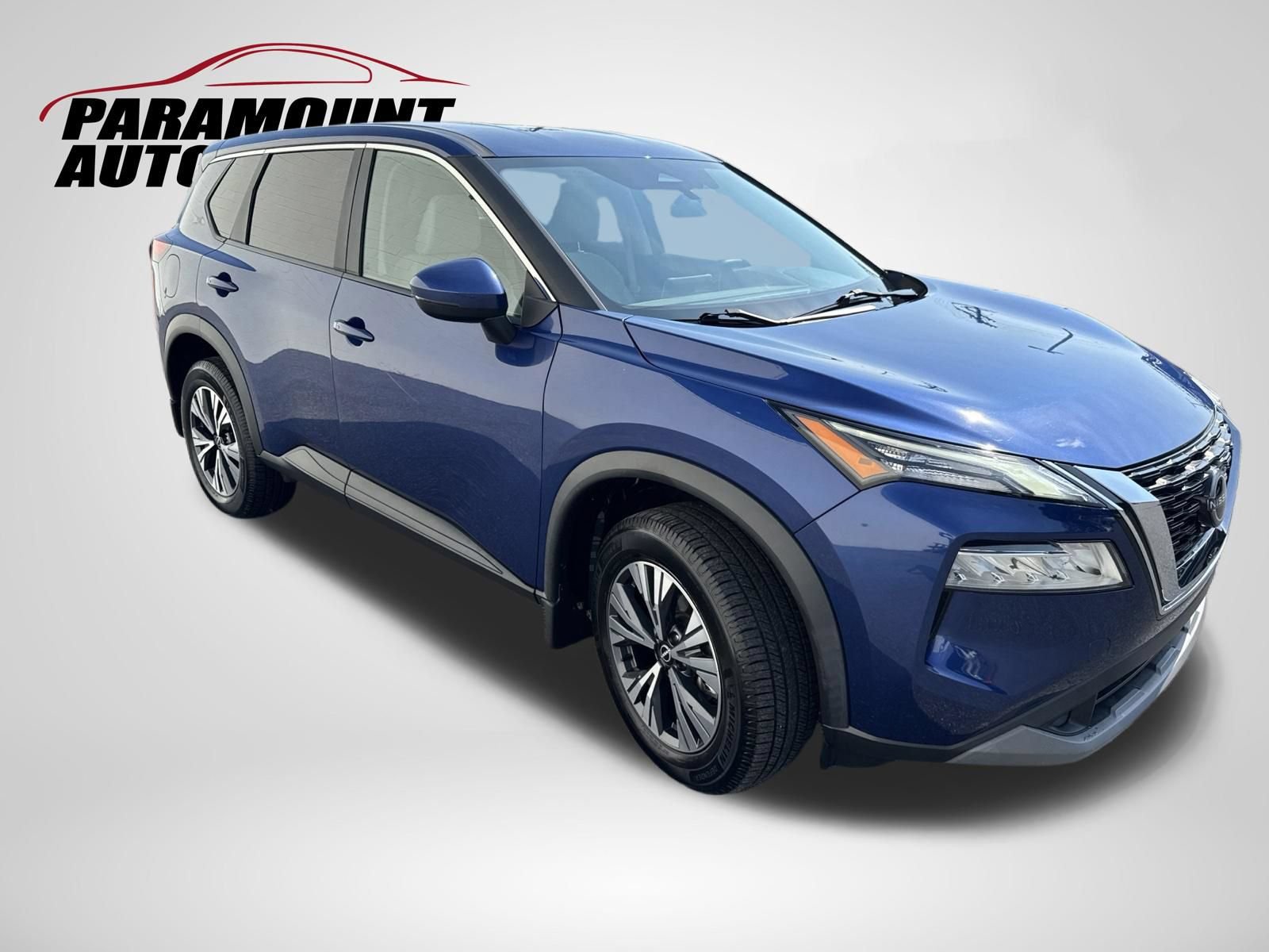 Used 2023 Nissan Rogue SV FWD image 3