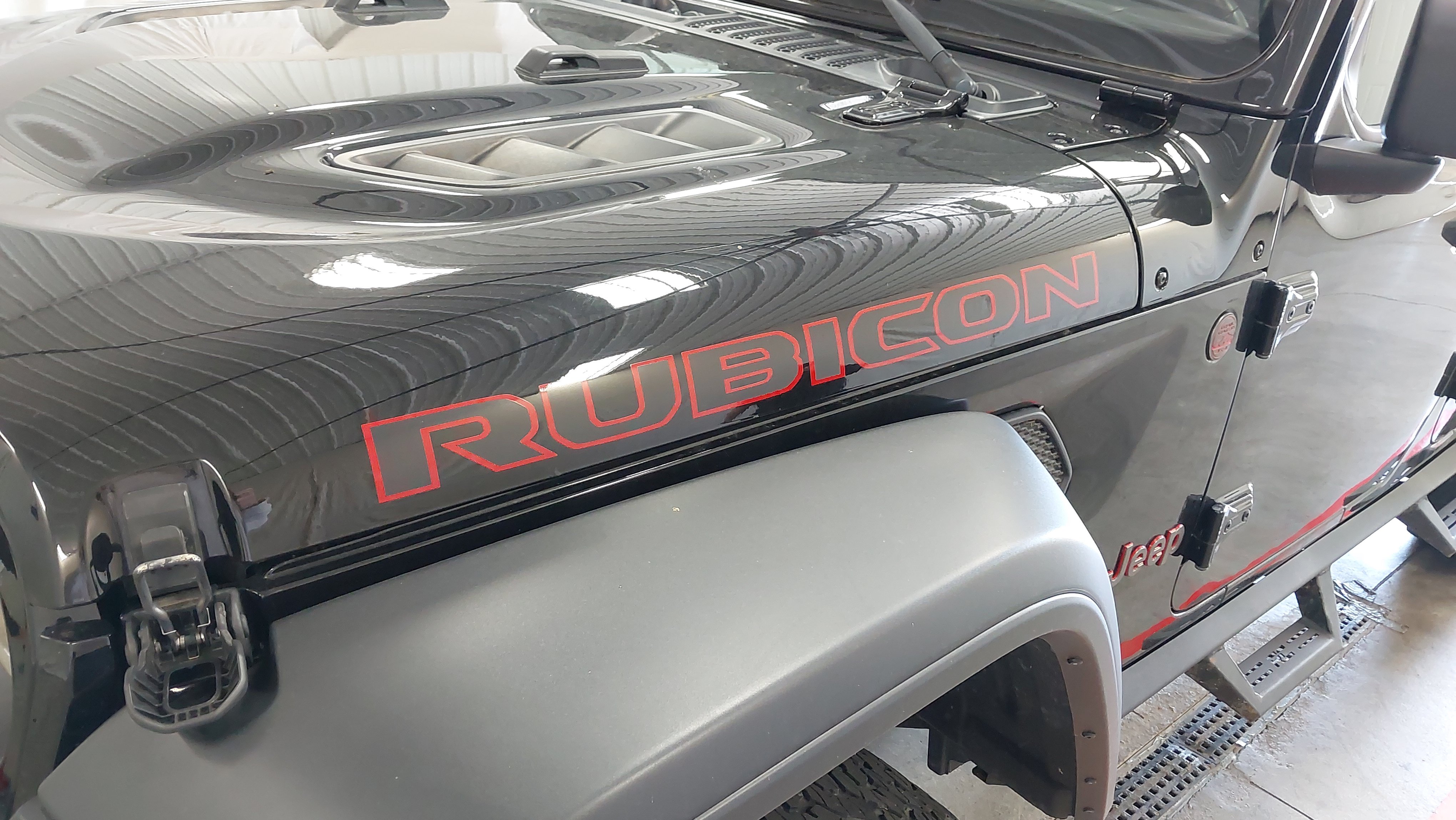 Used 2018 Jeep Wrangler Unlimited Rubicon AWD/4WD image 32