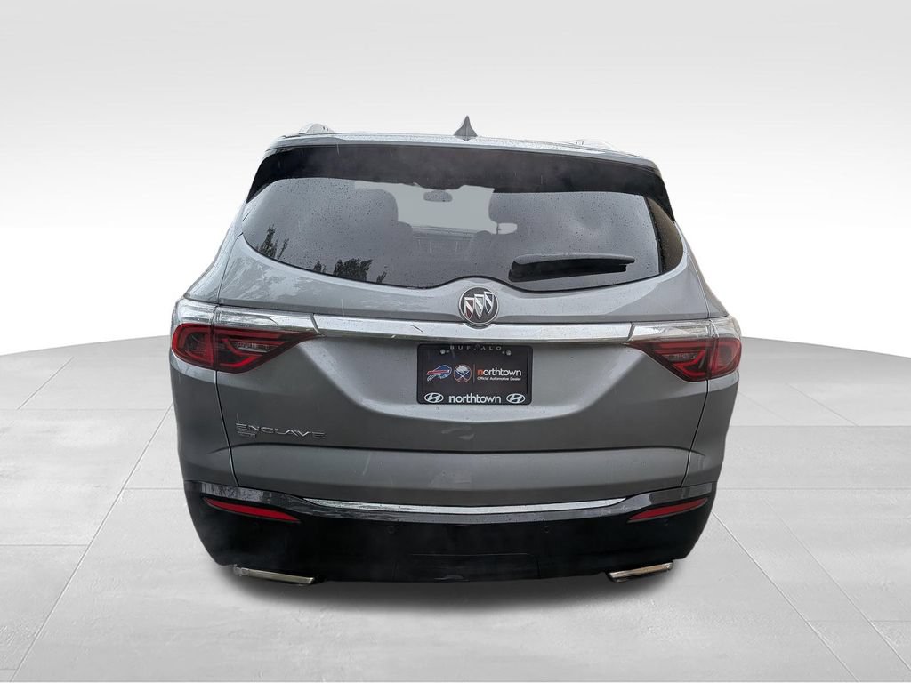 Used 2024 Buick Enclave Essence AWD/4WD image 14