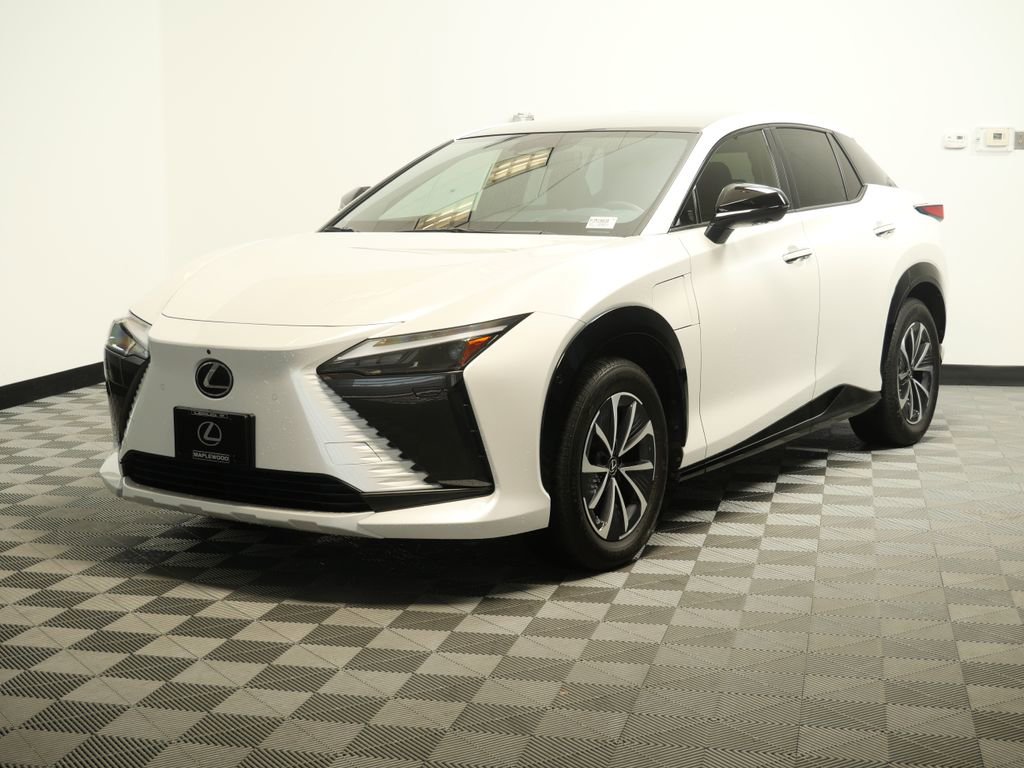 Certified 2023 Lexus RZ 450e Premium w/ Technology Package image 4