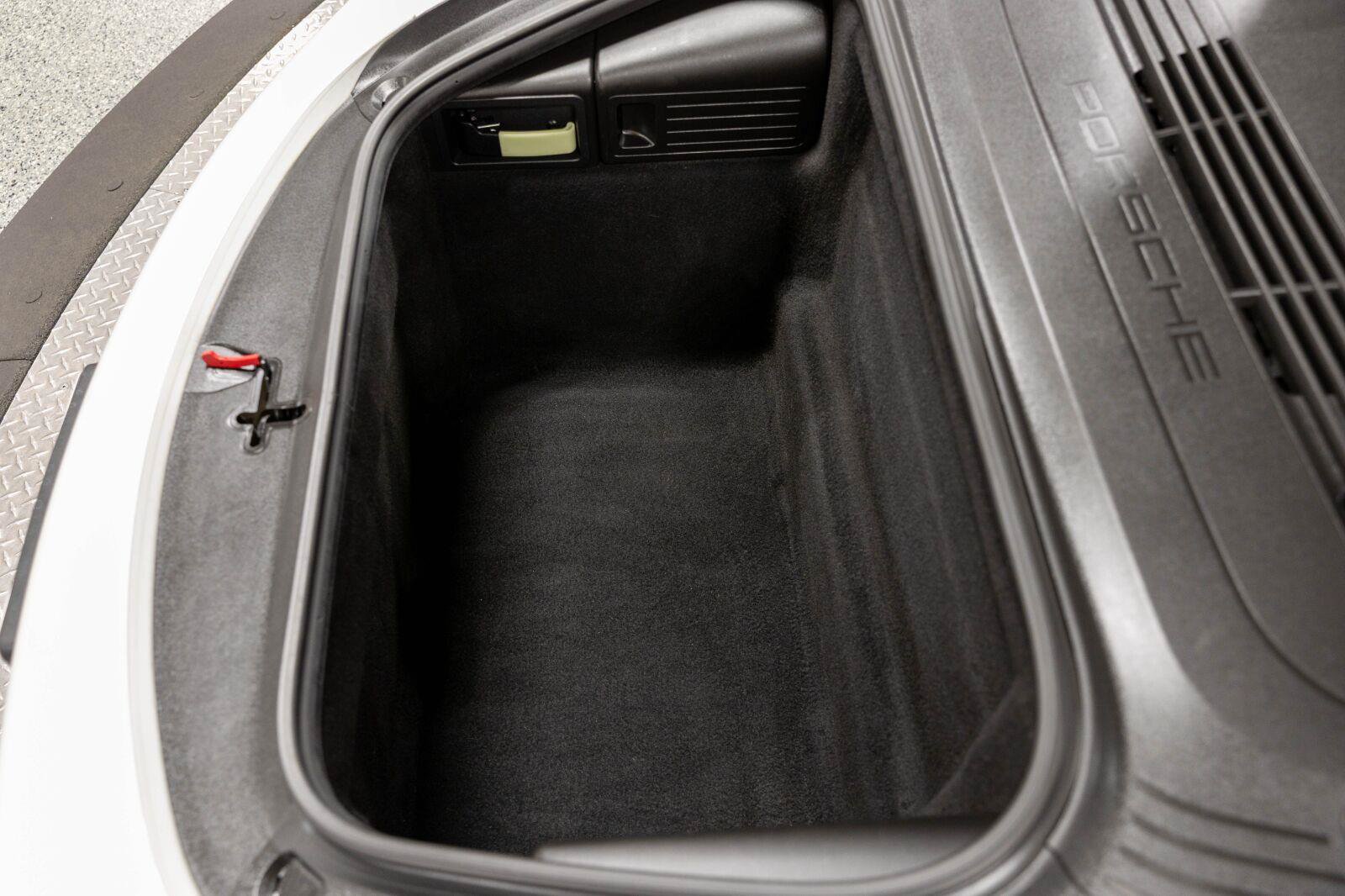 Used 2013 Porsche 911 Carrera RWD image 51