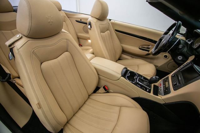 Used 2011 Maserati GranTurismo Convertible image 22
