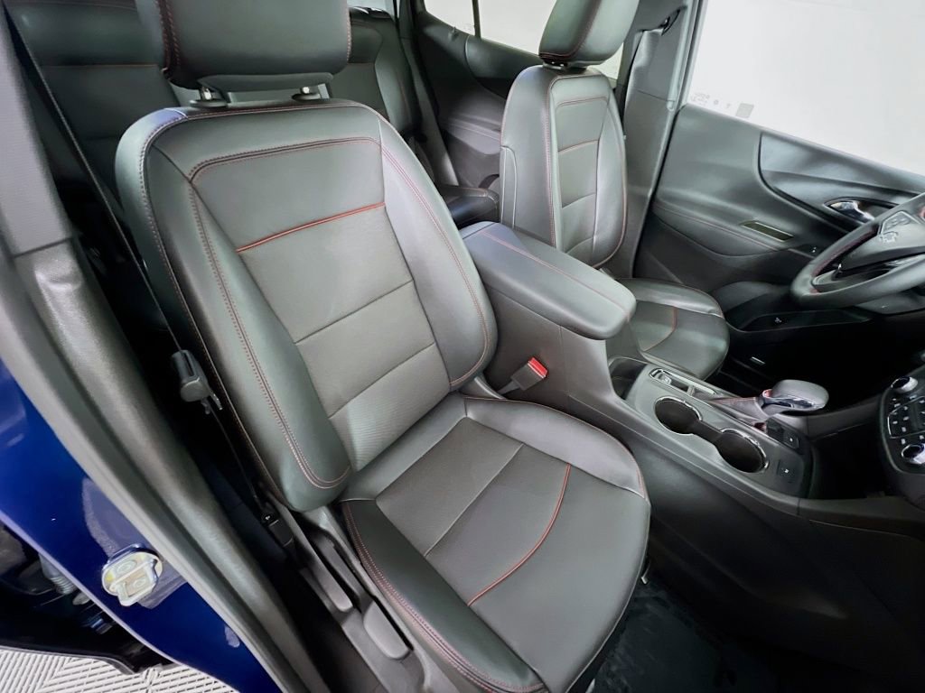Used 2023 Chevrolet Equinox RS w/ RS Leather Package image 29