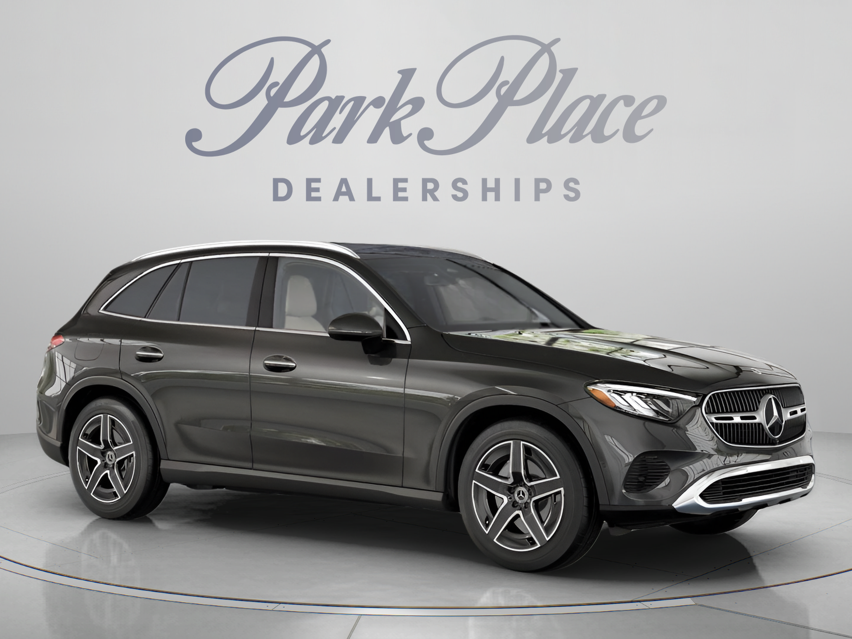 Used 2026 Mercedes-Benz GLC 300 image 31