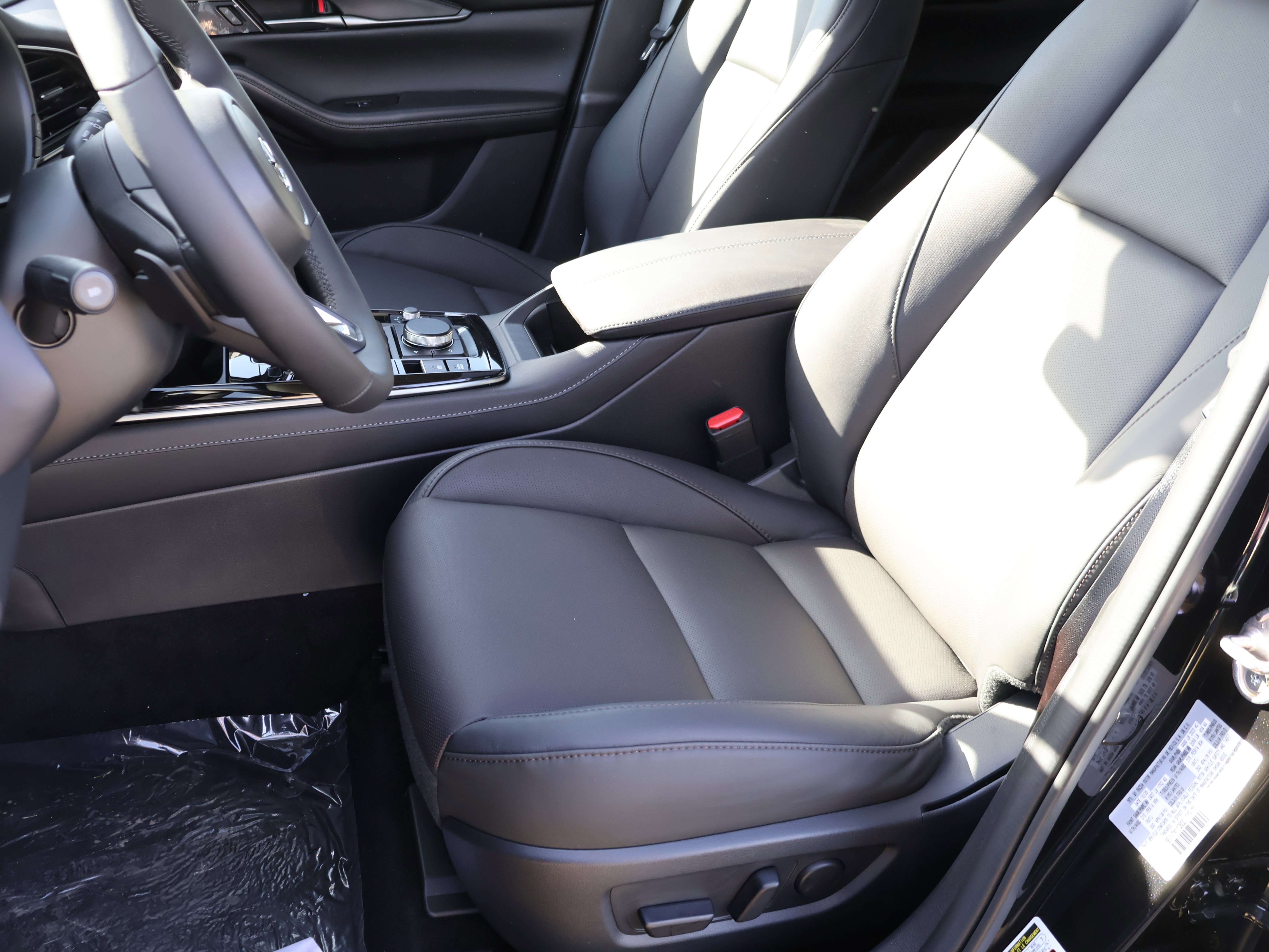 New 2026 MAZDA CX-30 2.5 Turbo w/ Premium Plus Pkg image 42